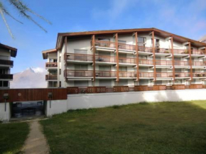 Гостиница Petit studio Les 2 Alpes  Ле Де Альп